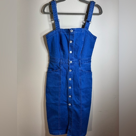 Jean dress with multi pockets and adjustable straps very feminine look sz small - Picture 1 of 12